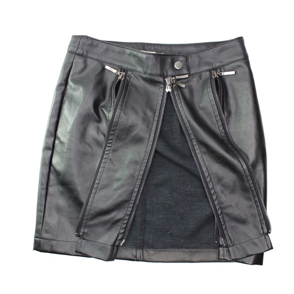 Carmin Zippered Front Faux Leather Mini Skirt Small - Picture 4 of 6